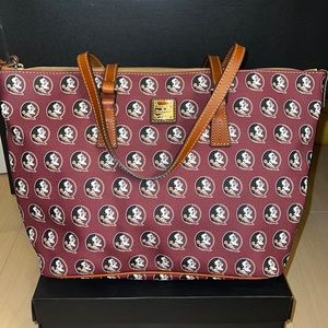 DOONEY & BOURKE FSU COLLEGIATE PURSE